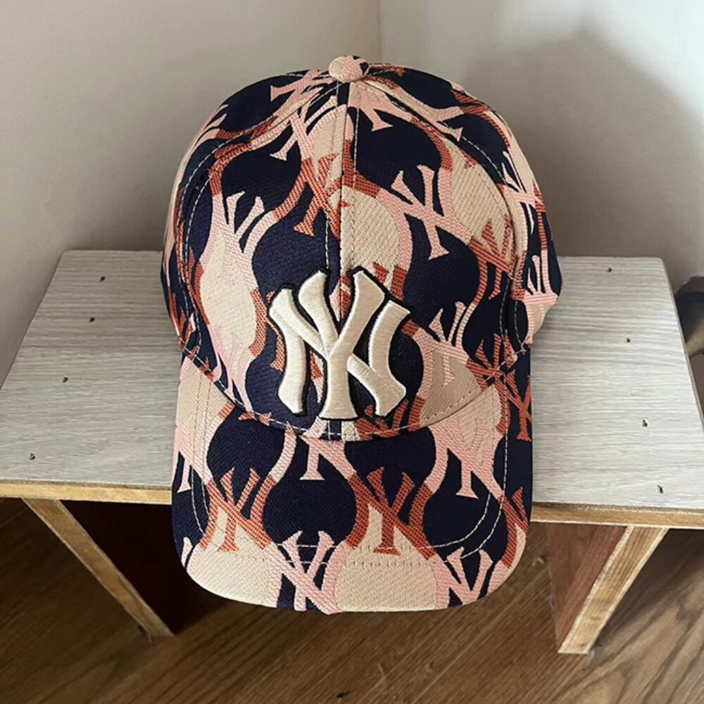MLB New York Yankees Navy Blue & Pink Brown Camo Logo Baseball Cap